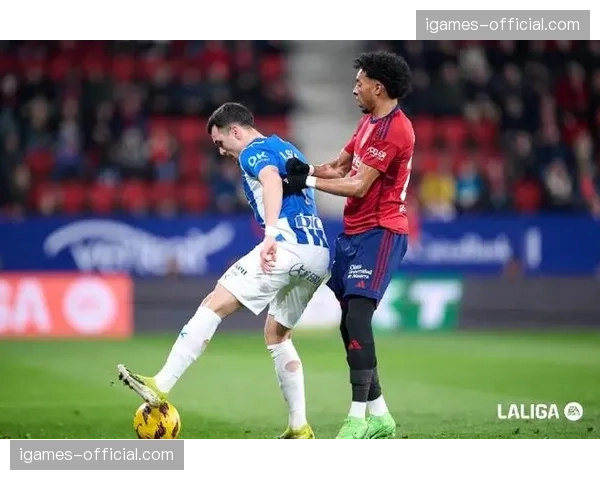 奥萨苏纳主帅确认主力中卫大卫-加西亚因伤缺席本轮联赛